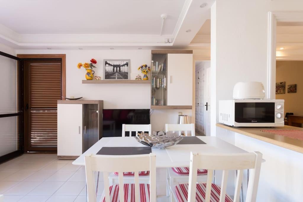 Apartment Compostela بلايا ذي لاس أميريكاس المظهر الخارجي الصورة